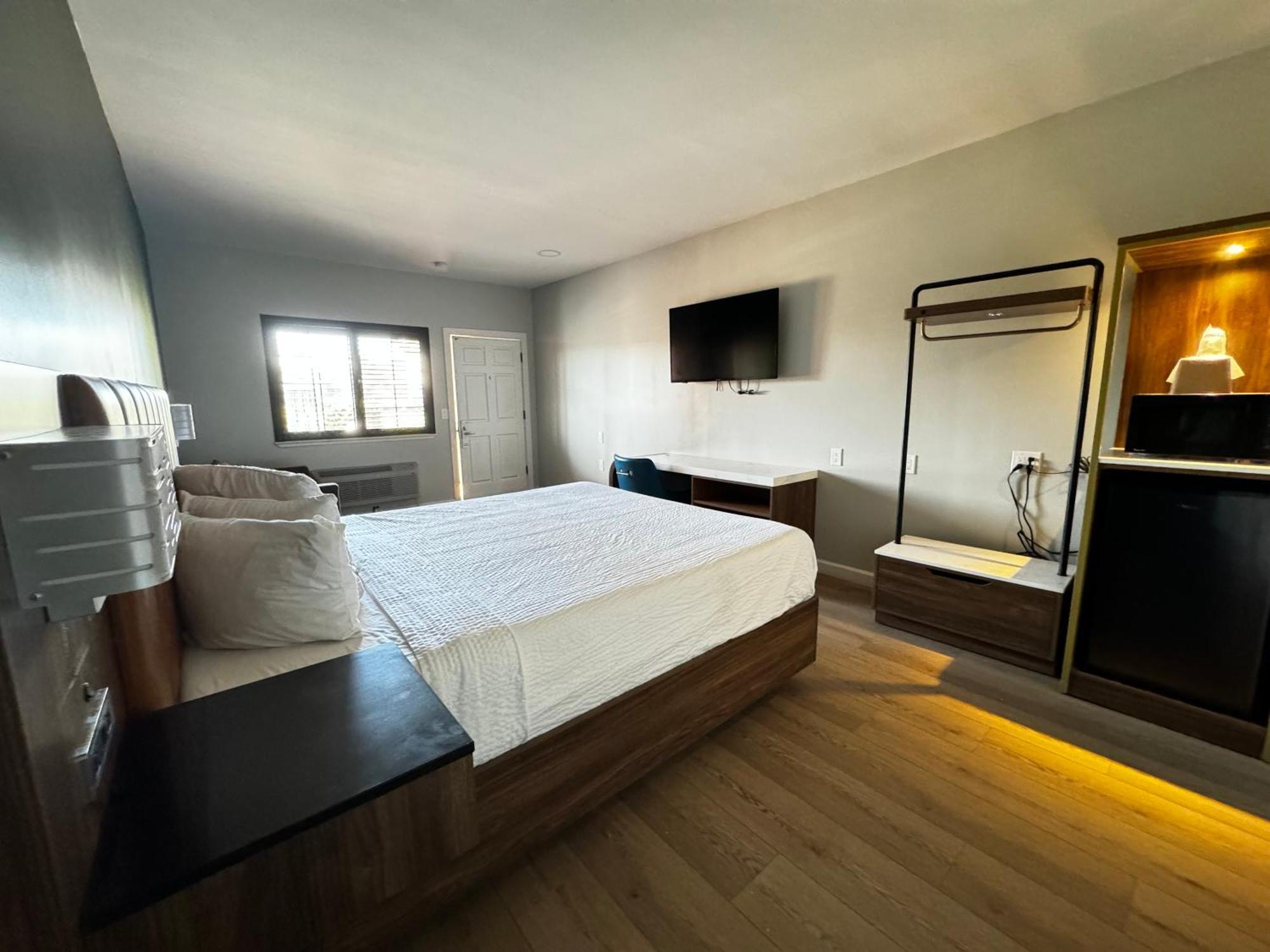 Surestay By Best Western Morgan Hill Bagian luar foto